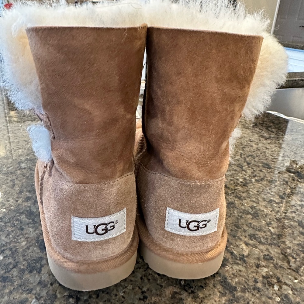 Girls Uggs